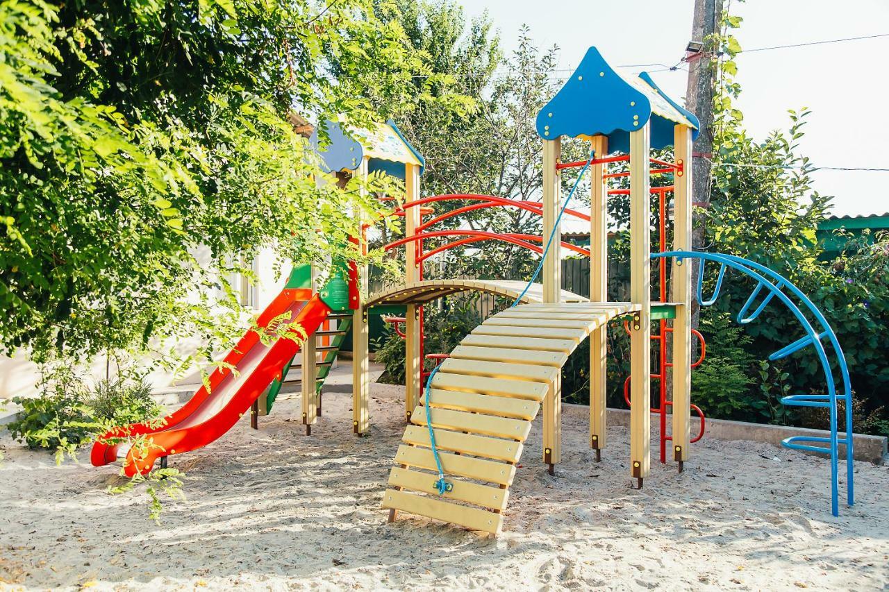 Baza Otdyha Primor'E Hotel Primorskoye Buitenkant foto